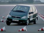 Mercedes-Benz A-Class 2000 года
